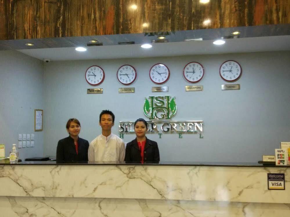 Silver Green Hotel Yangon Extérieur photo