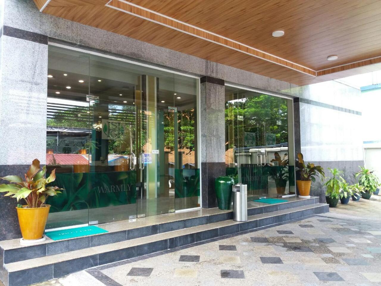 Silver Green Hotel Yangon Extérieur photo